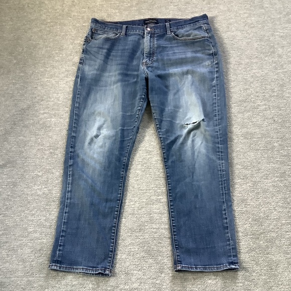 Lucky Brand Athletic Slim Distressed Jeans Sz. 38/30 - Picture 1 of 8